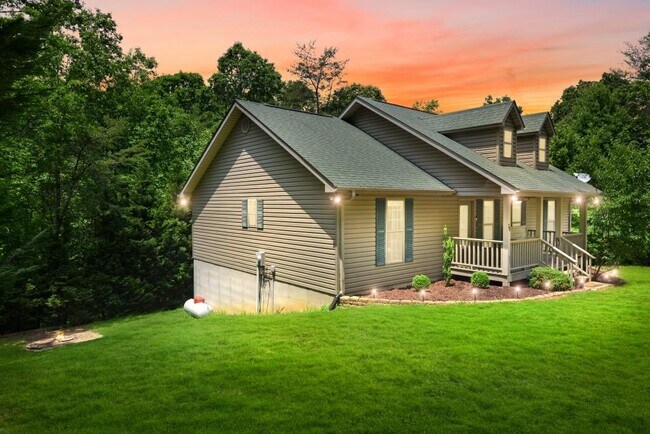 Foto del edificio - 78 Bluebird Ln