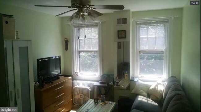 Foto del edificio - 1101 N Clayton St