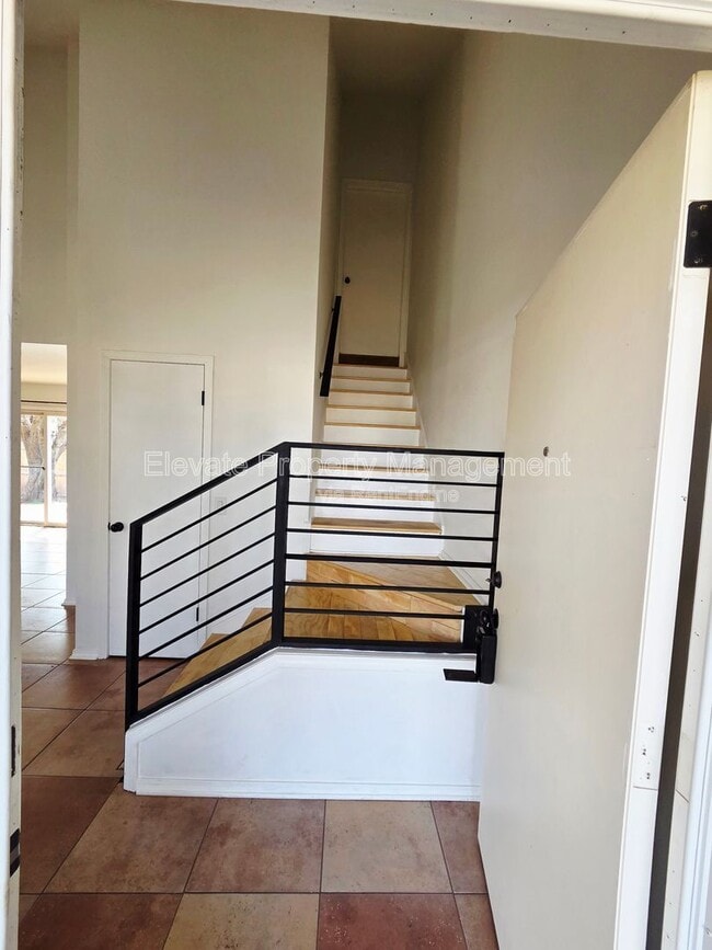 Building Photo - 2625 Patti Pl