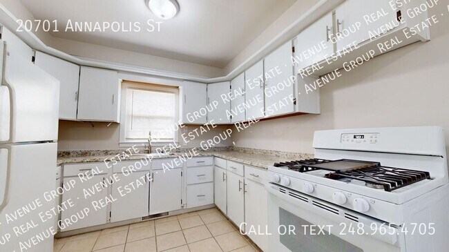 Building Photo - 20701 Annapolis St