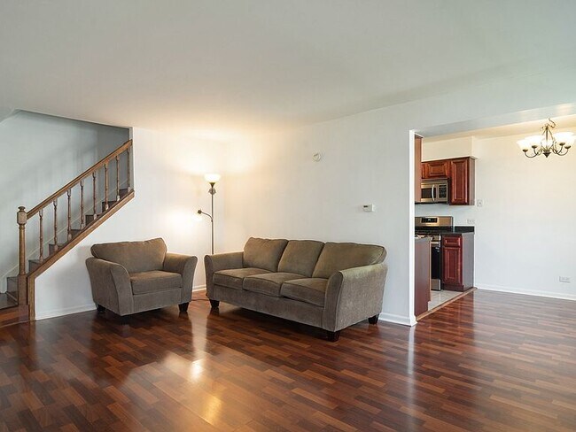 Building Photo - 324 Cherrywood Ct