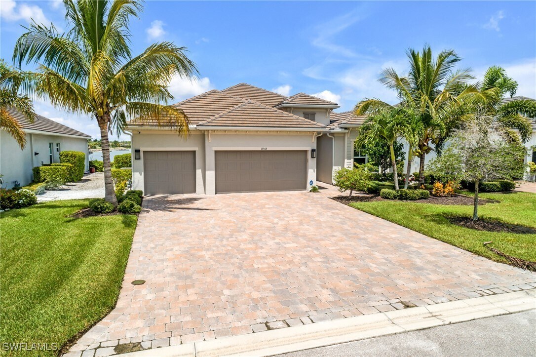 Primary Photo - 13504 Blue Bay Cir