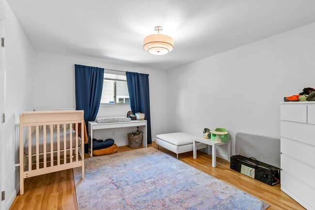 Foto del edificio - 645 S Glencoe St