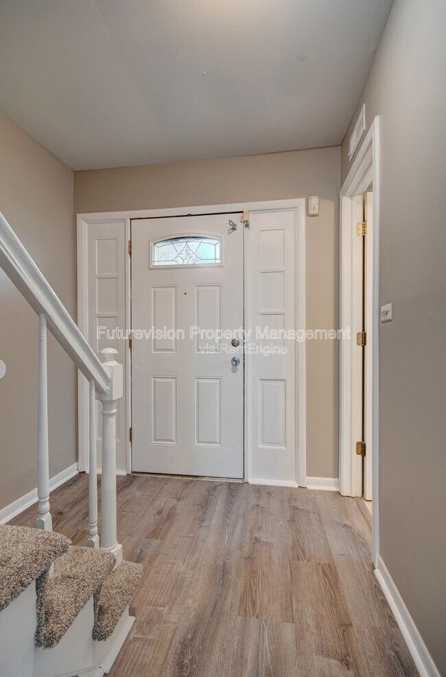 Foto del edificio - 304 Walnut Cir