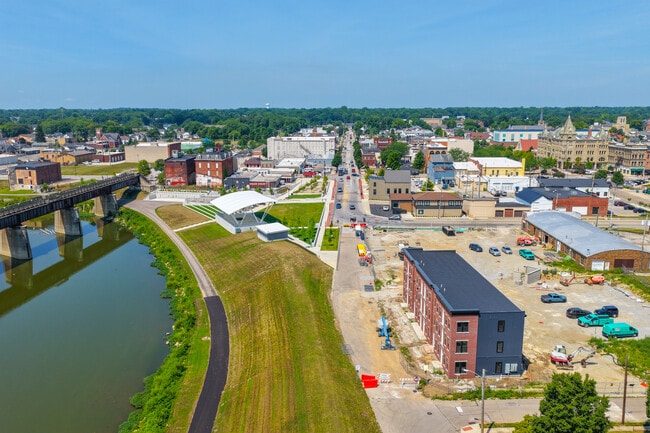 Building Photo - Flats at Lock 9