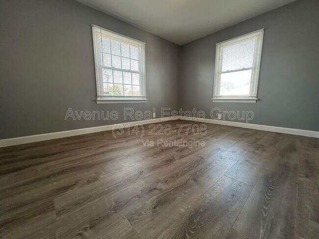 Building Photo - 8306 Whitewater Dr