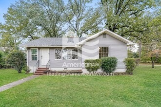 Building Photo - 201 Ridgewood Ave Building Photo - 201 Ridgewood Ave