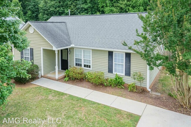 Building Photo - 3 br, 2 bath House - 709 Arden St