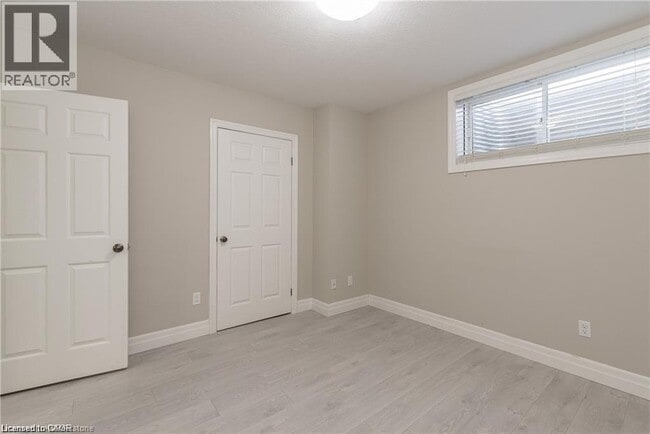 Building Photo - 1180 Countrystone Dr