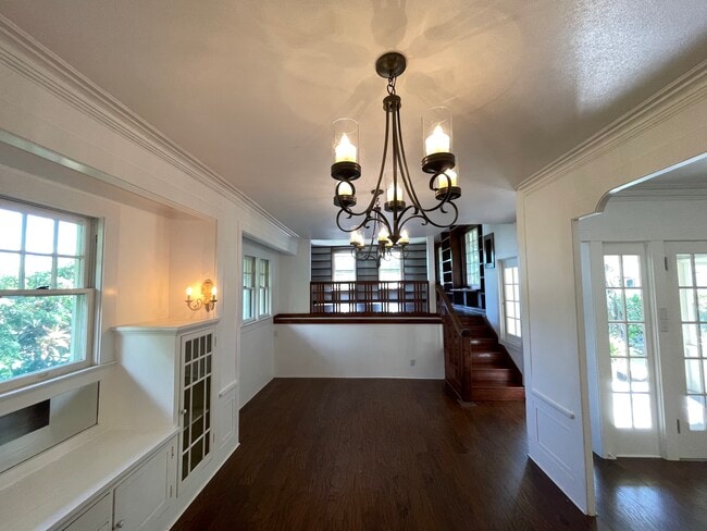 Foto del edificio - 2610 Lowrey Ave