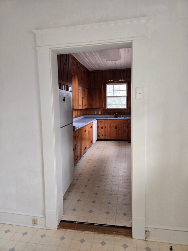 Foto del edificio - 611 S Broad St