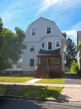 Building Photo - 204 Harvard Pl