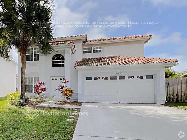 Building Photo - 10859 Buttonwood Lake Dr