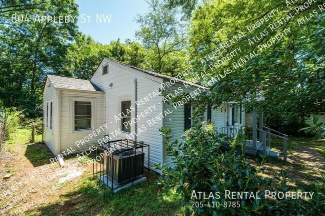 Building Photo - 804 Appleby St NW
