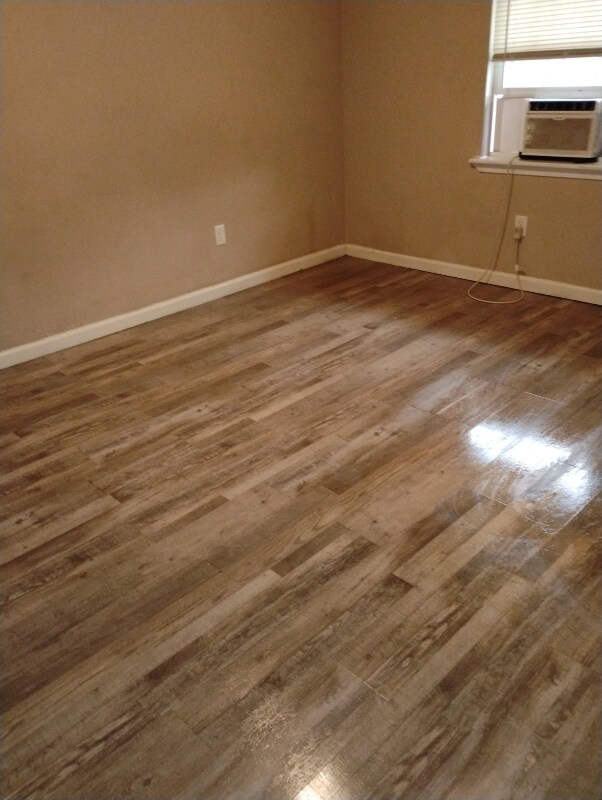 Foto del edificio - 3215 Clarksville St
