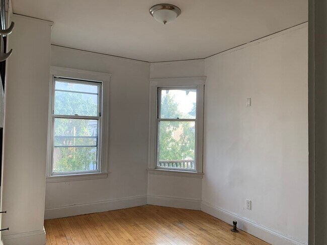 Foto del edificio - 9 Clinton St