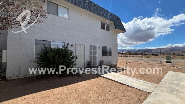 Building Photo - 22526 Sioux Rd