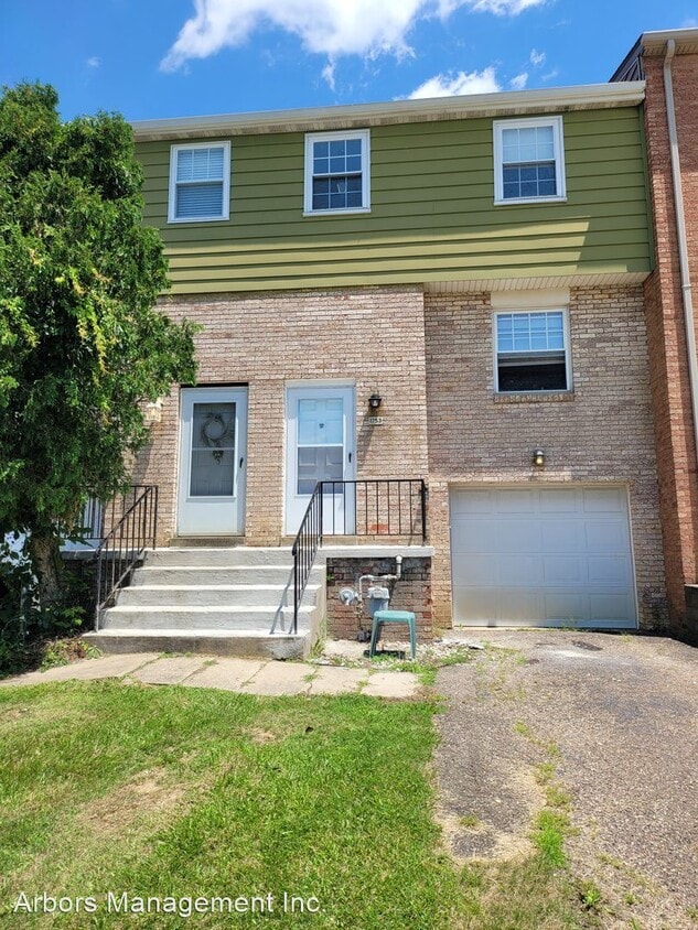 Primary Photo - 2 br, 1.5 bath House - 1753 Patrick Place