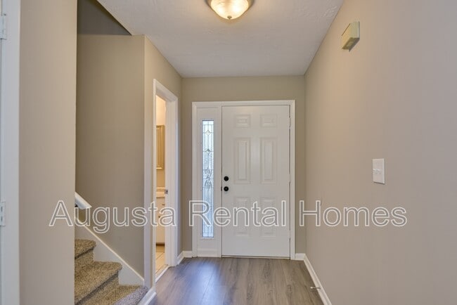 Foto del edificio - 1674 Goshen Rd