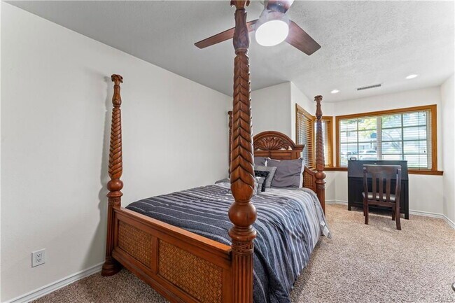 Foto del edificio - 27932 Calypso Ln