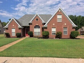 Building Photo - 1311 Carlton Ridge Dr