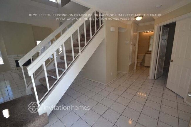 Foto del edificio - 6172 Lakaren Ln