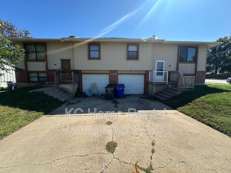 Foto principal - 1301 E 123rd St
