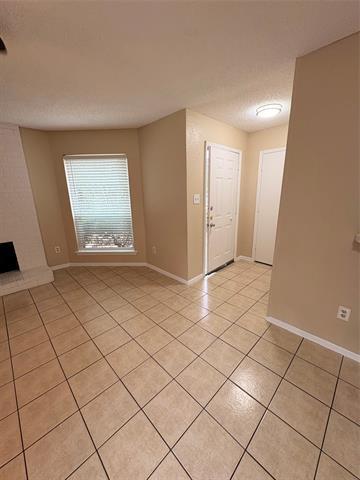Building Photo - 506 Claire Ct