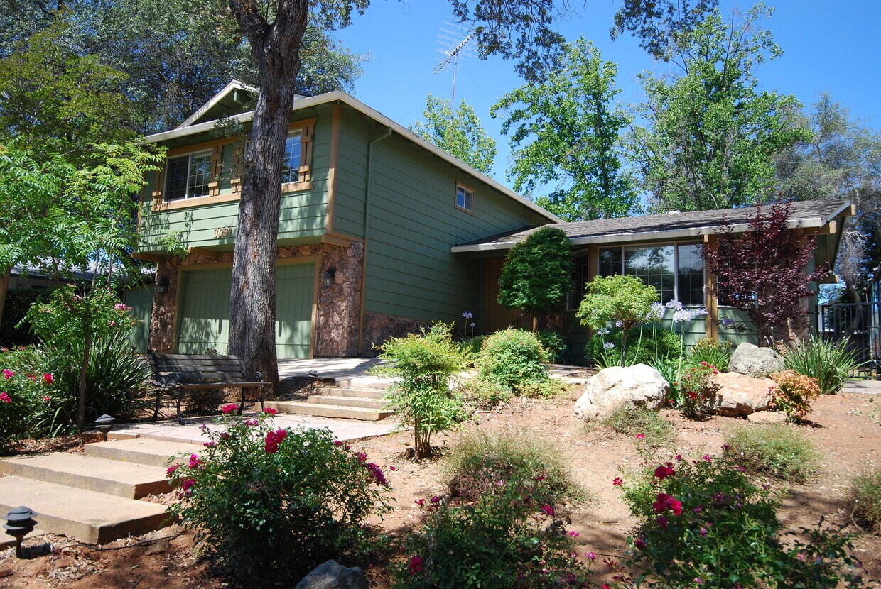 3081 Gateway Dr, Cameron Park, CA 95682 House Rental in Cameron Park