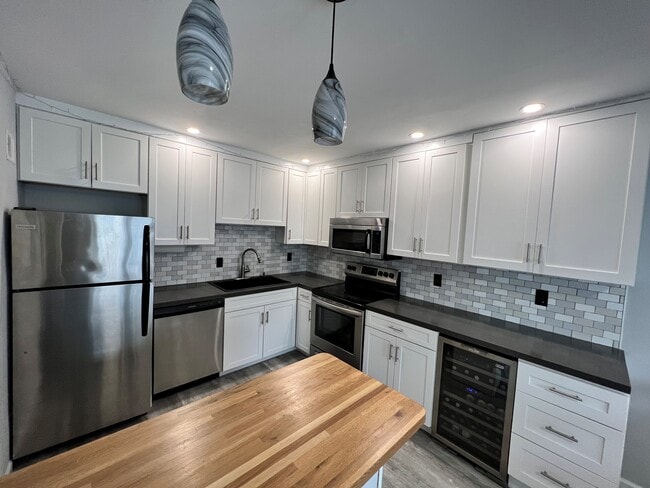 Kitchen - 306 Whitpain Hls