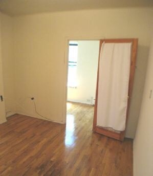 Building Photo - 36 Leroy St