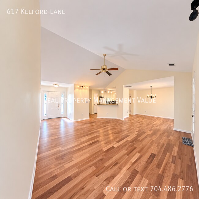 Foto del edificio - 617 Kelford Ln