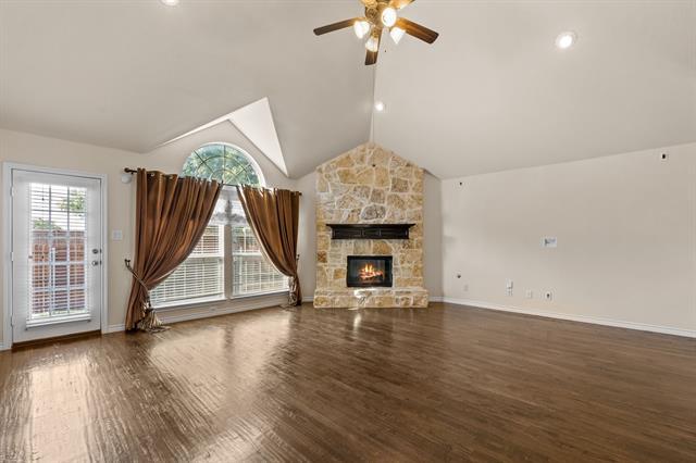 Foto del edificio - 10437 Chantry Ln