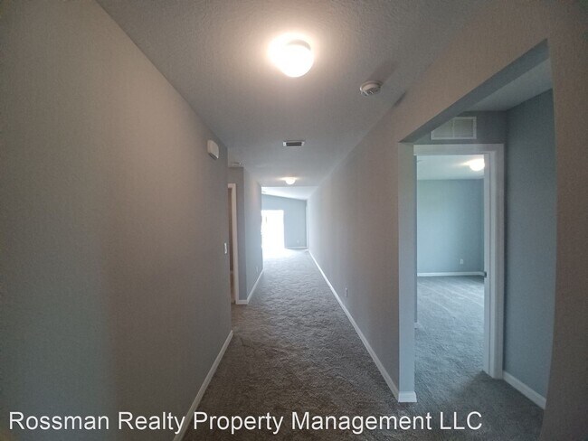 Foto del edificio - 4 br, 2 bath House - 2809 NW 4th Avenue