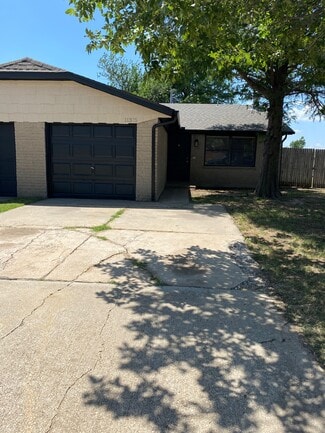 Building Photo - 11375 Walters Ave