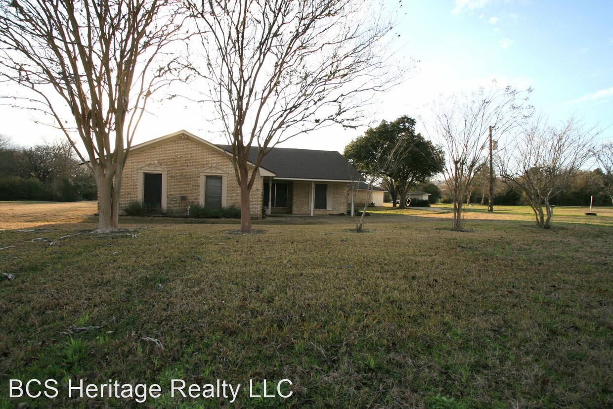 Primary Photo - 4 br, 2 bath House - 10186 Nunn Jones