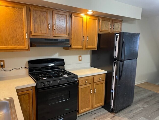 Building Photo - AMAZING South Philadelphia 3bd/1ba Home Av...