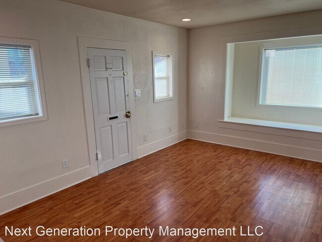 Building Photo - 5 br, 2 bath House - 1853 Garden Ave.