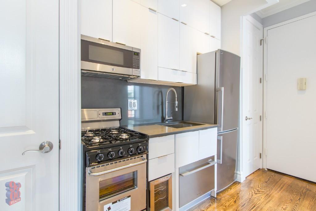Foto principal - 410 E 13th St