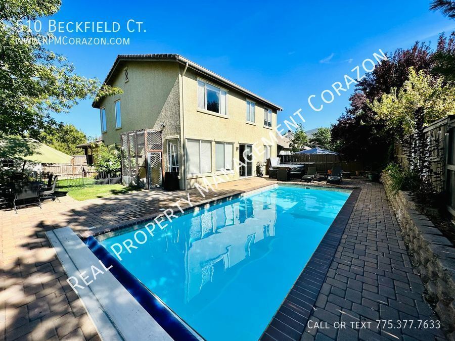 Primary Photo - Spacious luxury home with resort-like in g...