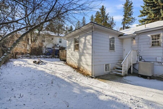 Foto del edificio - 1503 S SE Blvd