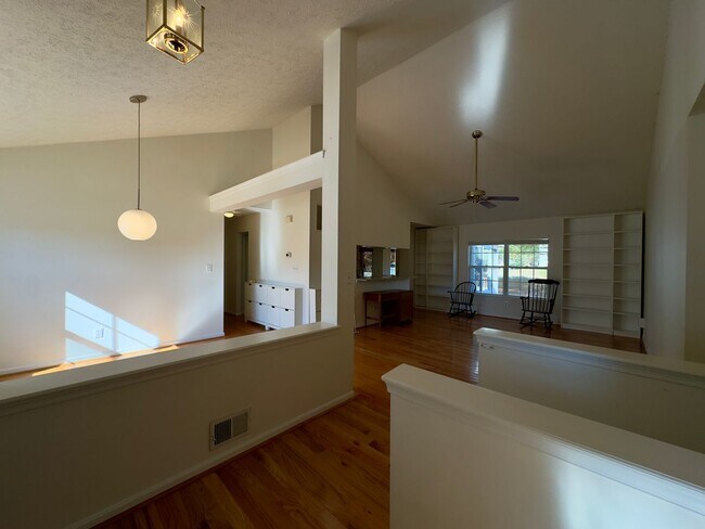 Foto del edificio - Charming 3Bed/1Bath in Aberdeen MD