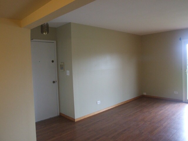 Building Photo - 601 Limerick Ln