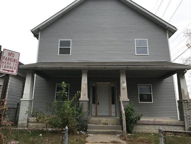 1302 S Belmont Apartment For Rent In Indianapolis In