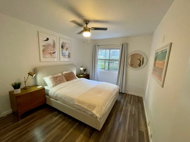 black out shades in bedroom - 6386 Rancho Mission Rd