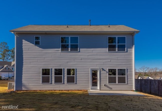 Building Photo - 4 br, 2.5 bath House - 223 Camellia Way