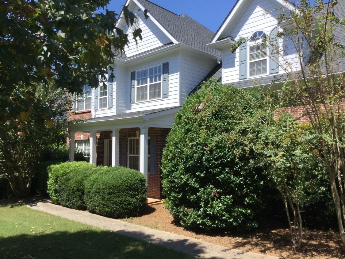 Primary Photo - 5 br, 3.5 bath House - 2586 Chipping Ct.