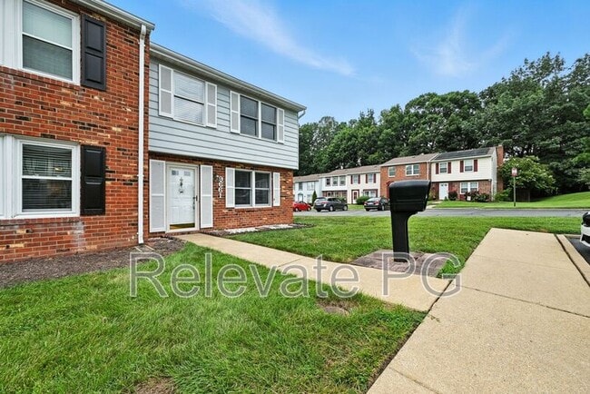 Building Photo - 9661 Springfield Woods Ct