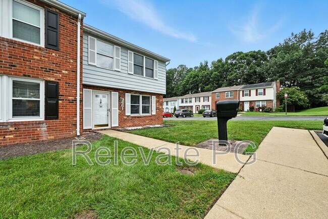 Foto del edificio - 9661 Springfield Woods Ct