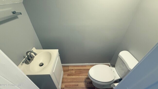 Foto del edificio - 729 E Court Ave